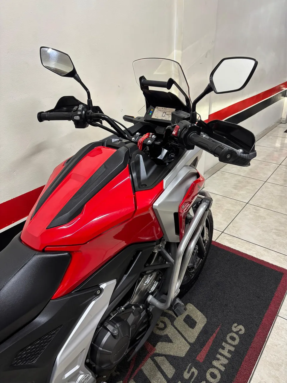 NC 750x 2022 MUITO NOVA (DIVIDO 21x CARTÃO ) — foto 3