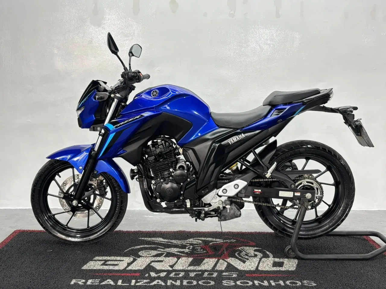 FAZER 250 CILINDRADAS 2025 — foto 4