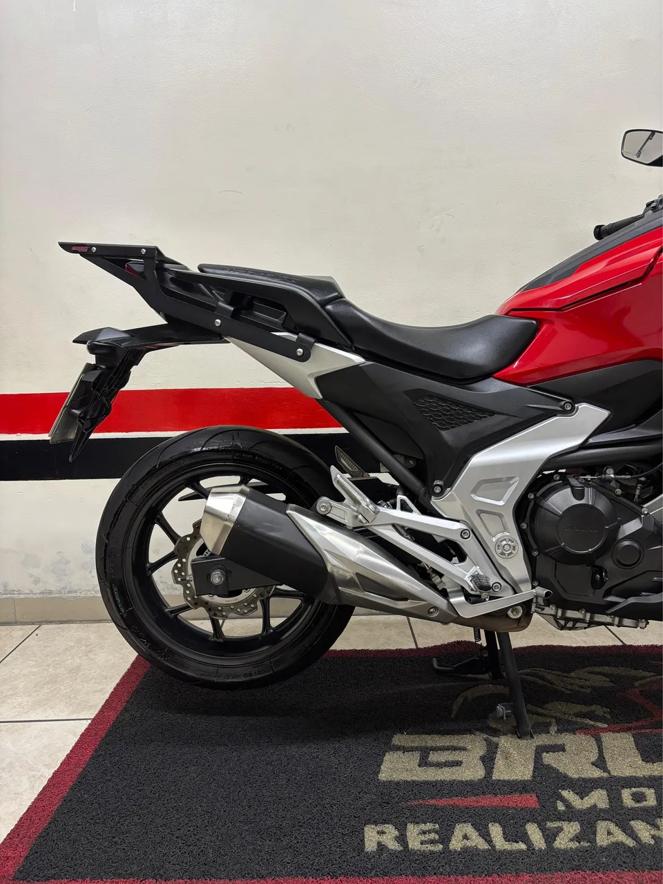 NC 750x 2022 MUITO NOVA (DIVIDO 21x CARTÃO ) — foto 7