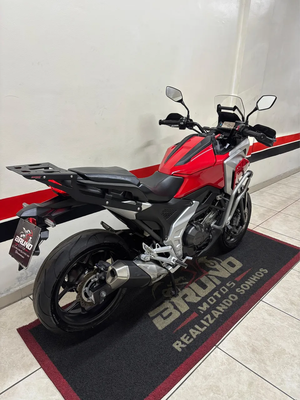NC 750x 2022 MUITO NOVA (DIVIDO 21x CARTÃO ) — foto 4