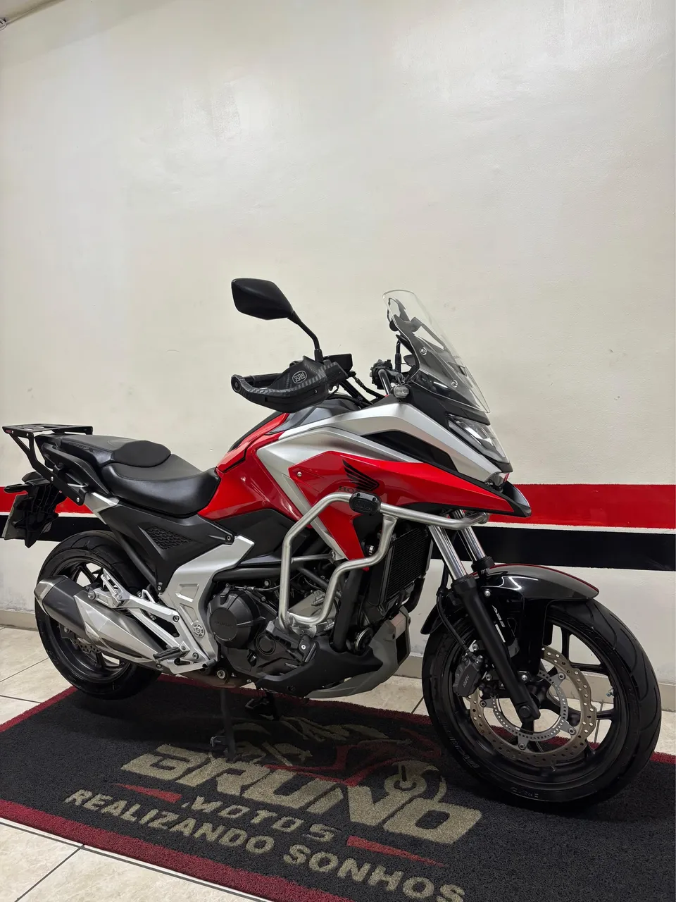 NC 750x 2022 MUITO NOVA (DIVIDO 21x CARTÃO ) — foto 2