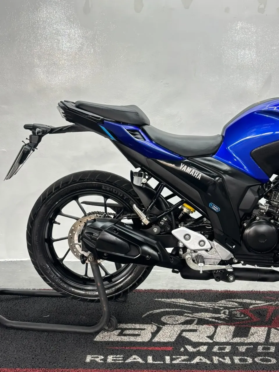 FAZER 250 CILINDRADAS 2025 — foto 3