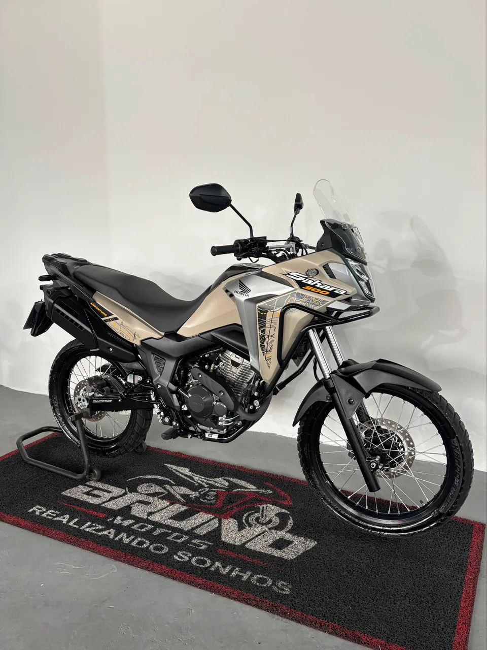 SAHARA 300 CILINDRADAS ADV 2024 — foto 7